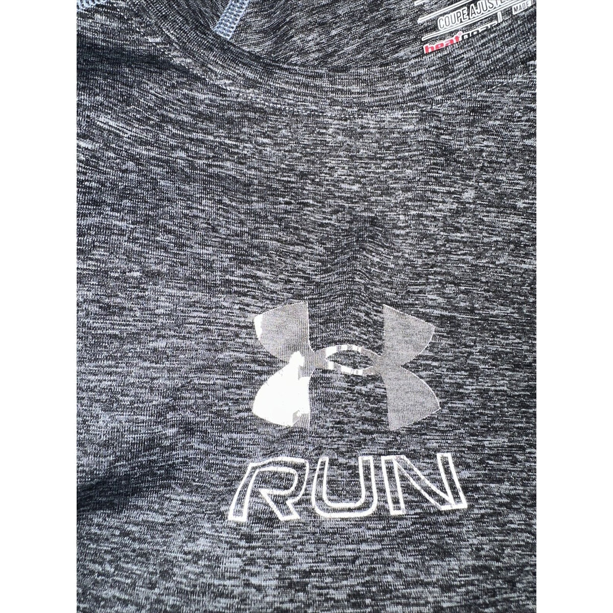 Men’s Gray Under Armour Run Fitted Large Athletic Shirt