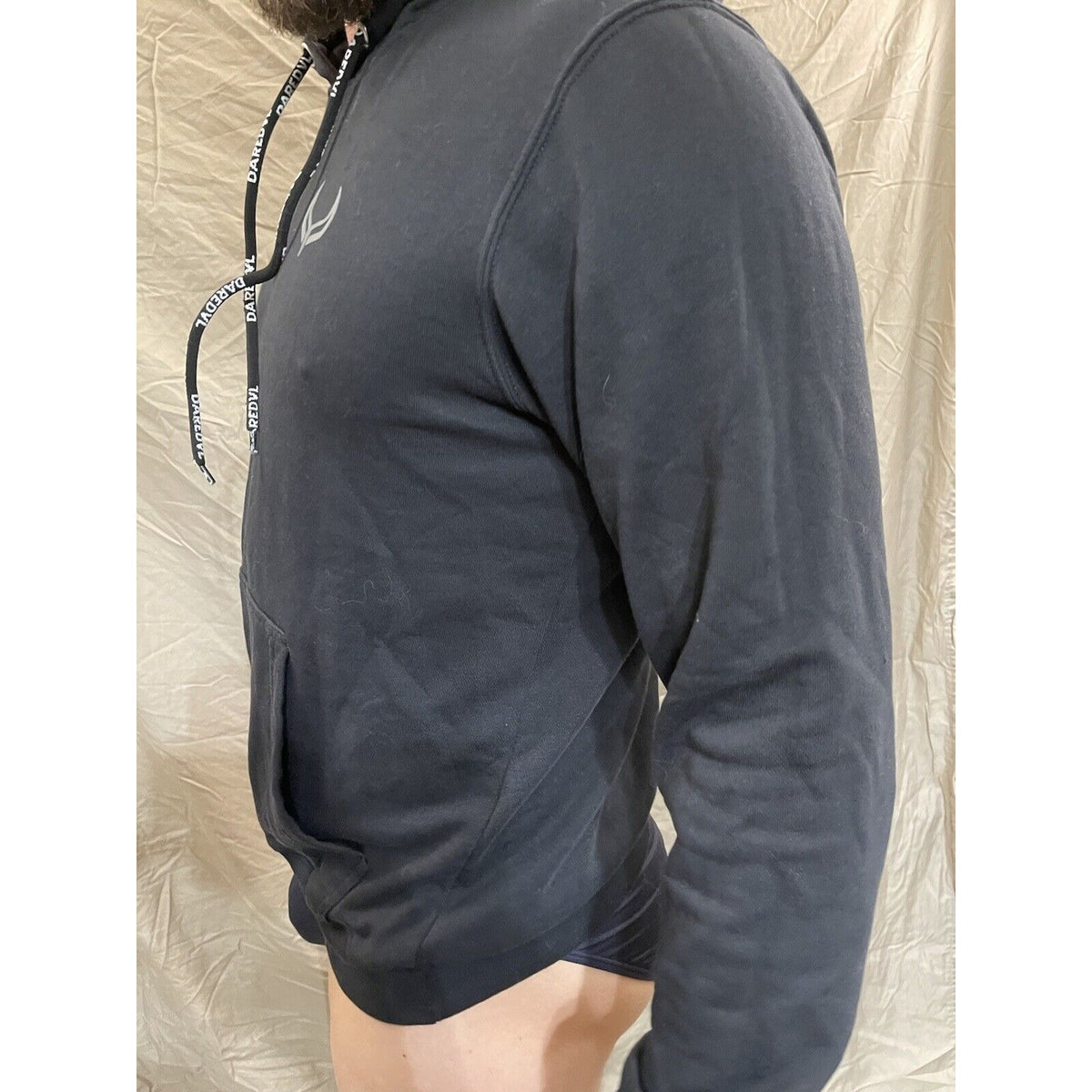 Men's black daredvl medium pullover hoodie