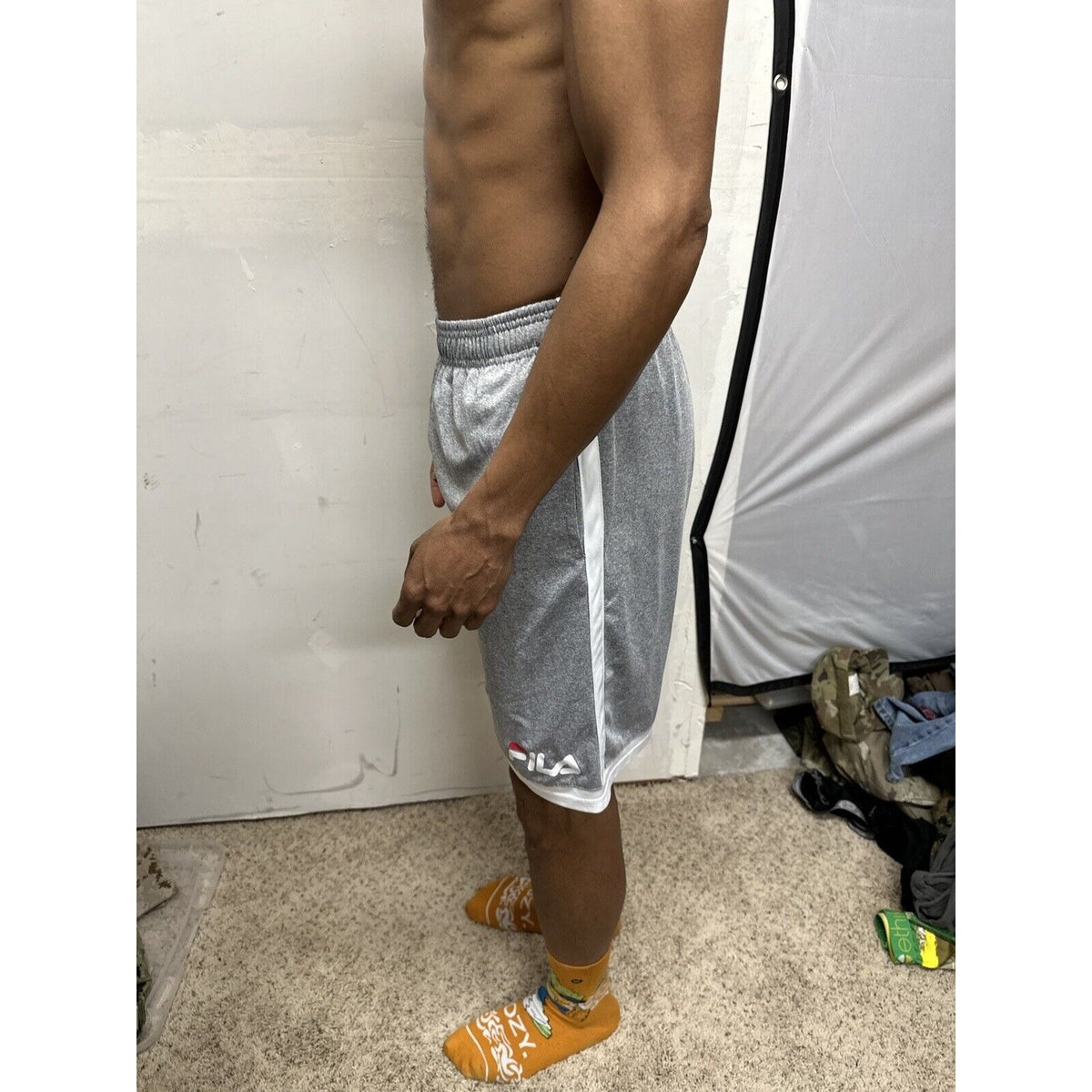 teen boy’s  Fila xL Gray Athletic Shorts (18-20)