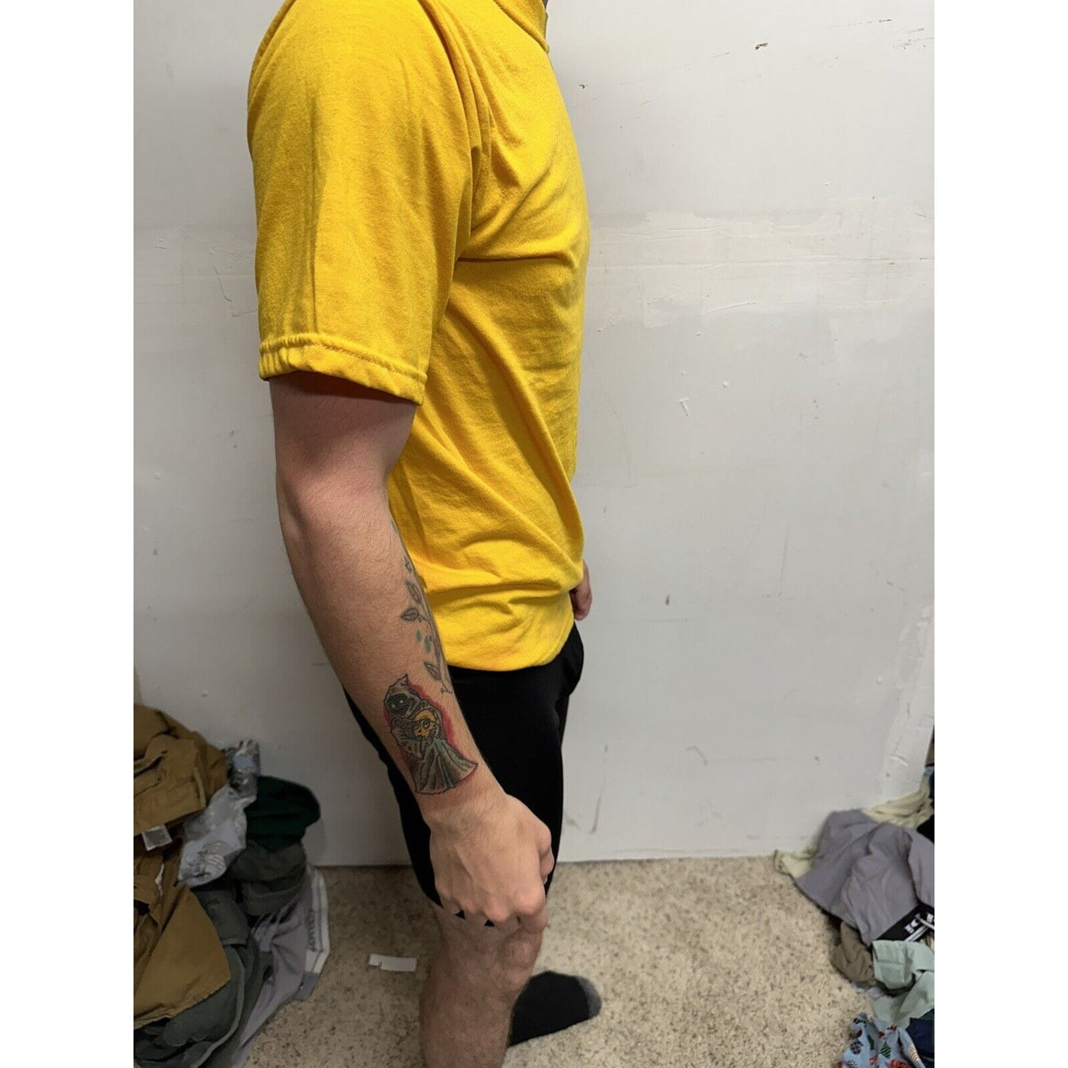 Men’s  Yellow Navy Physical Fitness Uniform Short Short Sleeve Small