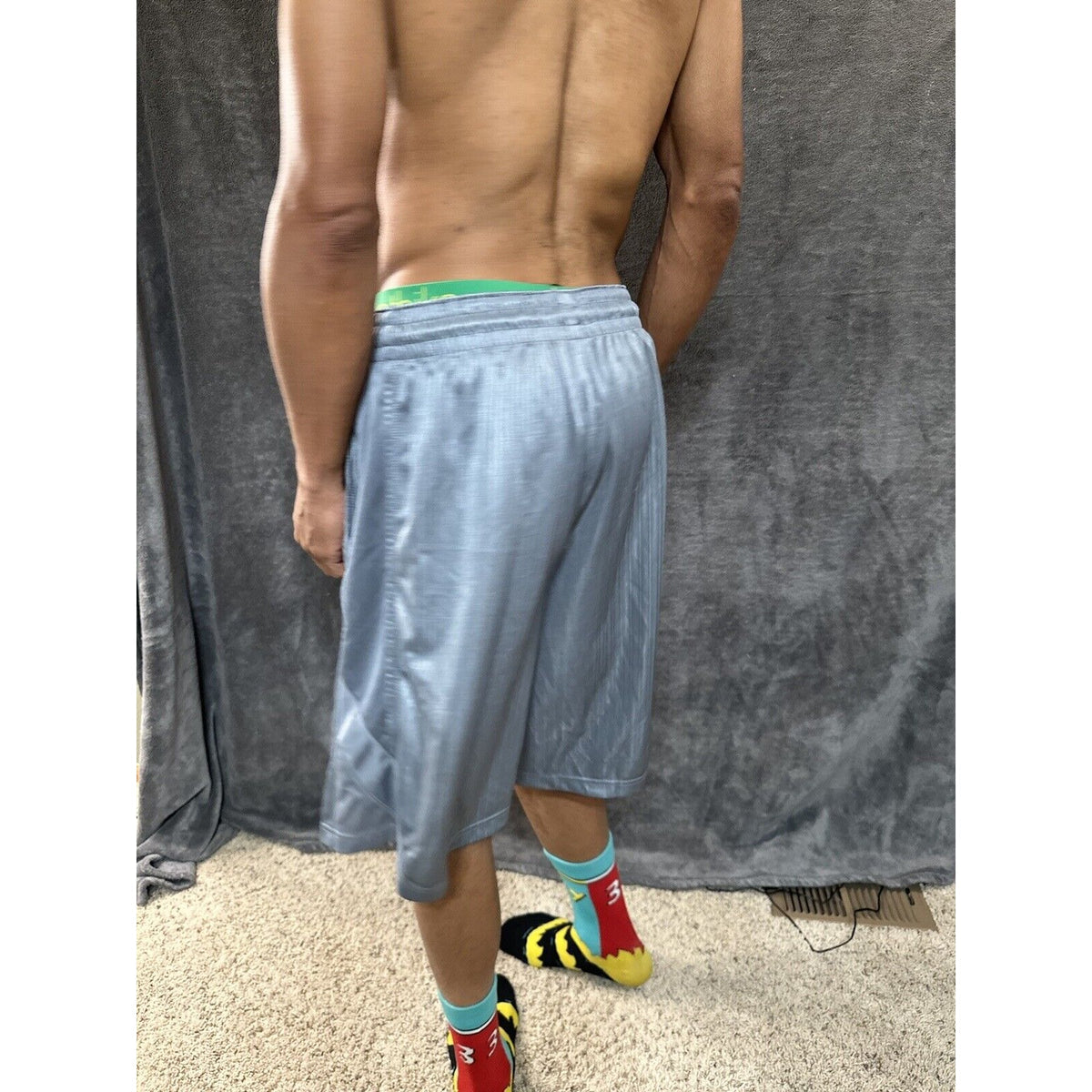 Men’s Nike XL Shorts With Pockets Gray