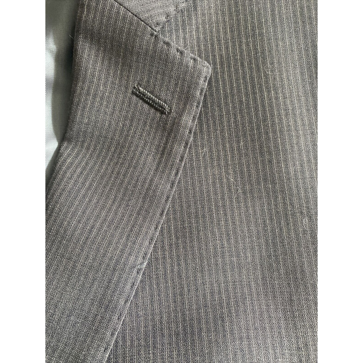 Calvin Klein Men’s 41R 100% Wool Charcoal Stripes 2-Button Blazer Jacket