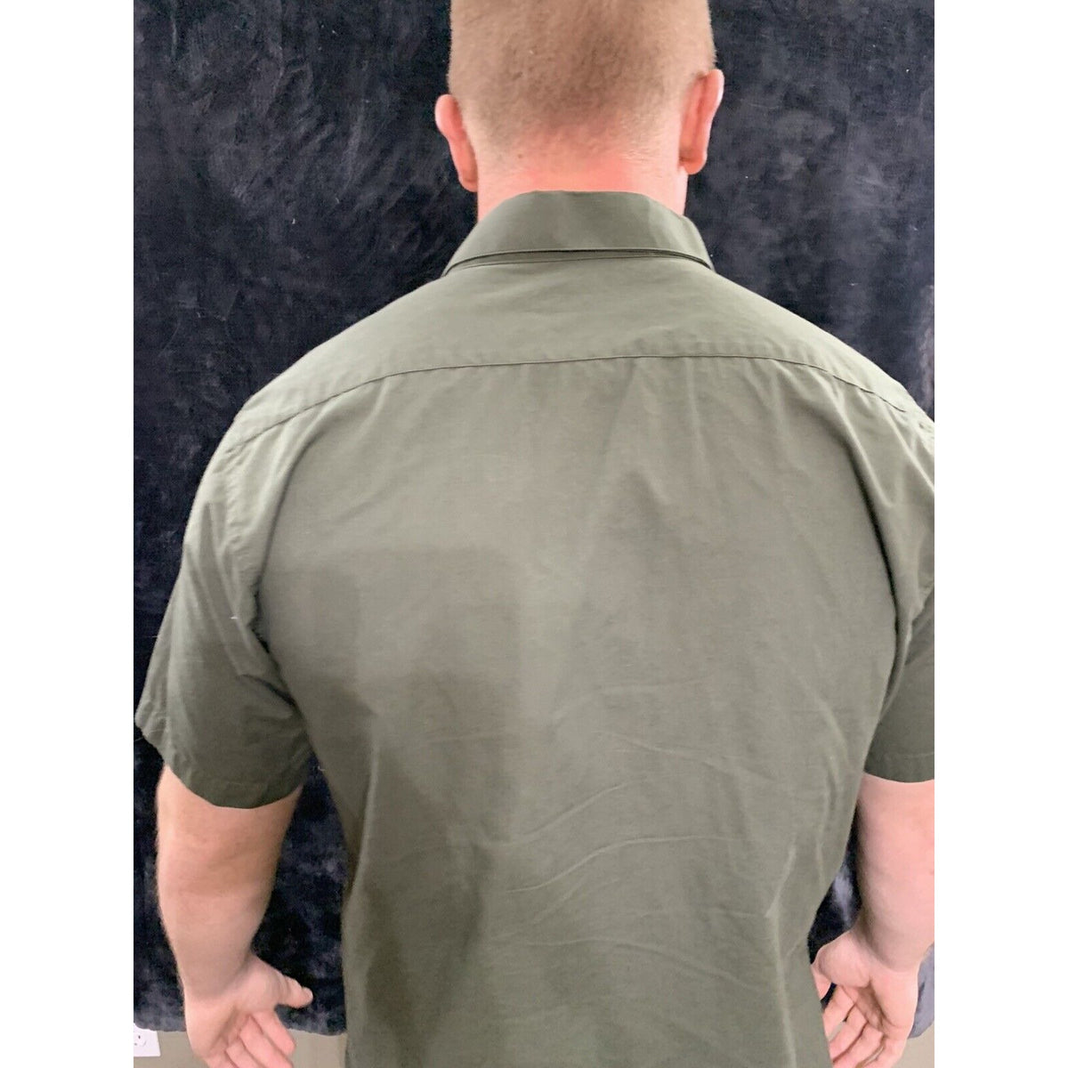 Galaxy by Harvic Men’s Slim Fit Short Sleeve Dress Shirts Olive - Size Large