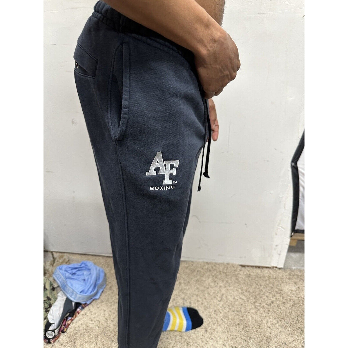 Men’s Nike Small Black Sweat Pants With Pockets usafa air force boxing cadet