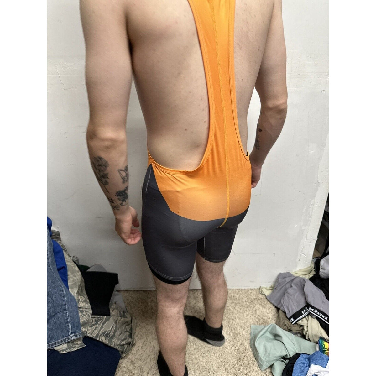 Men’s Medium Orange And Gray Tauwell Athletic Wrestling Singlet