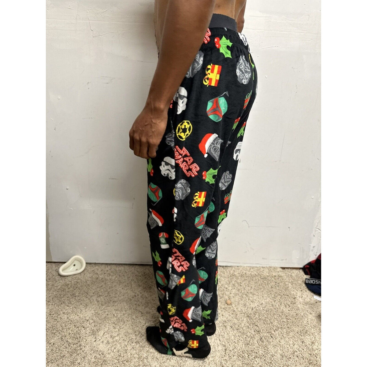 Men’s Star Wars Christmas Lounge Pants Sleepwear Medium Vader In Santa Hat