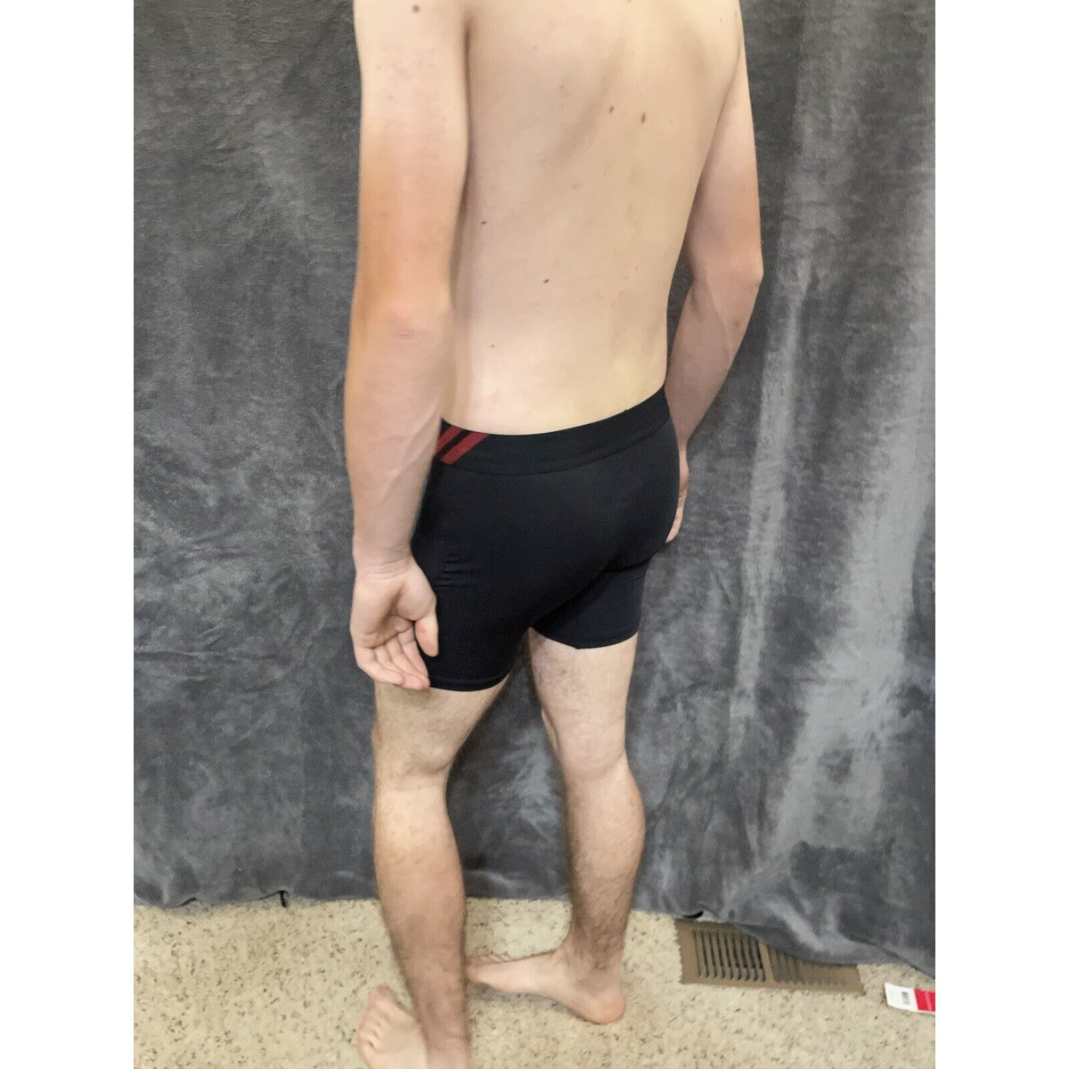 men's black volcom 15% spandex compression boxer brief Medium