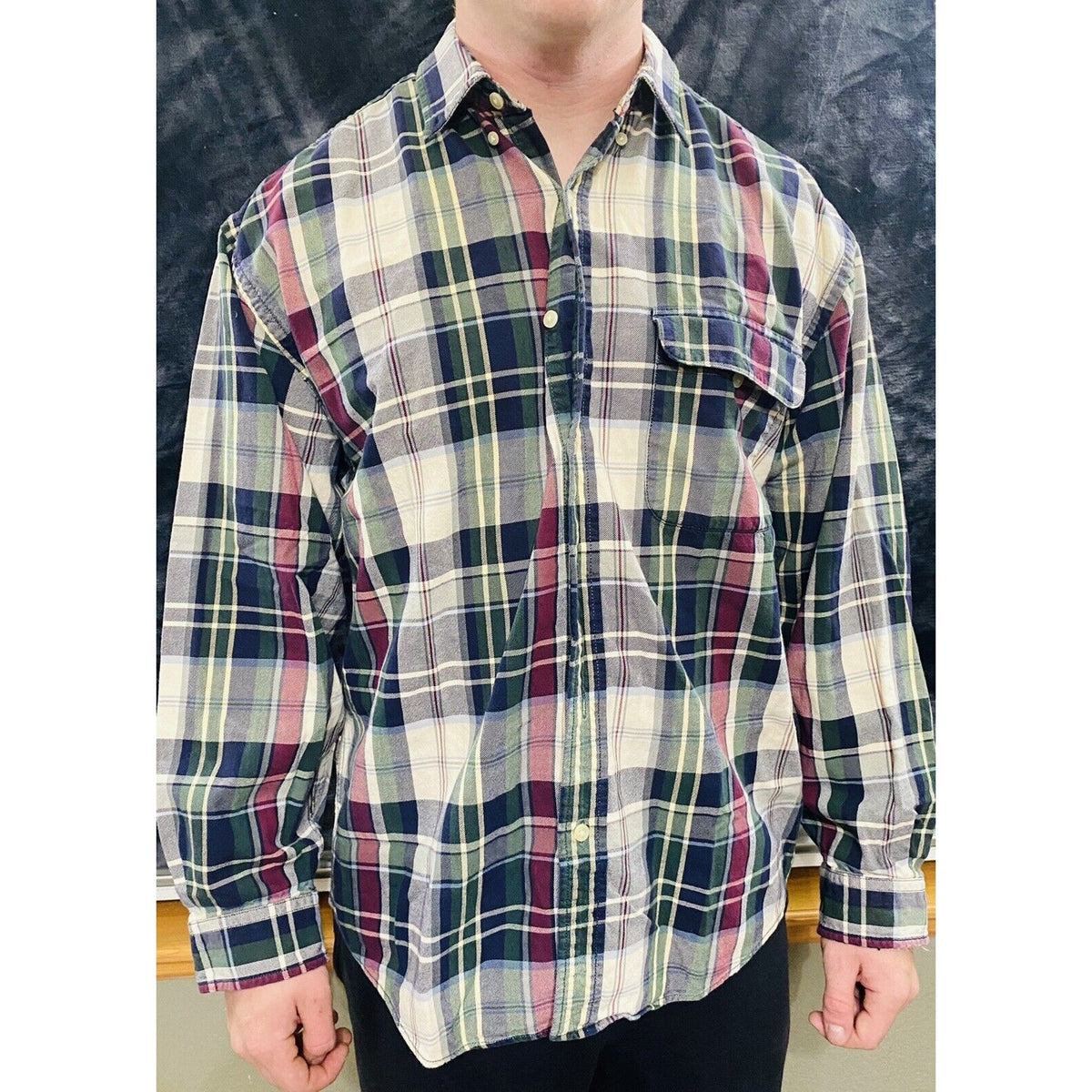 Eddie Bauer Men’s Large Green Yellow Red Blue Plaid Button-down Flannel