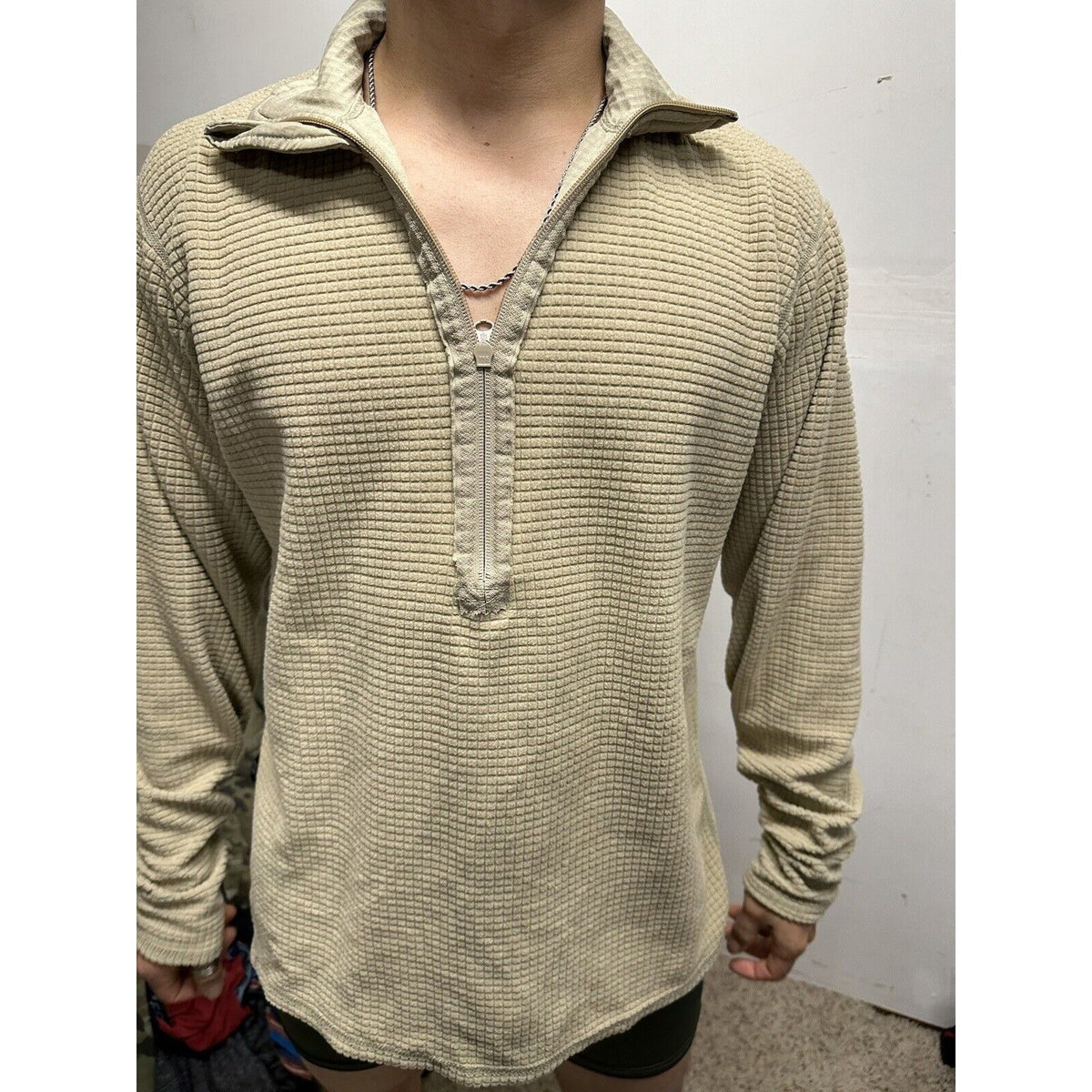 Men’s Tan Half Zip Polartec Official Gen III Army Issue Long Sleeve Pullover