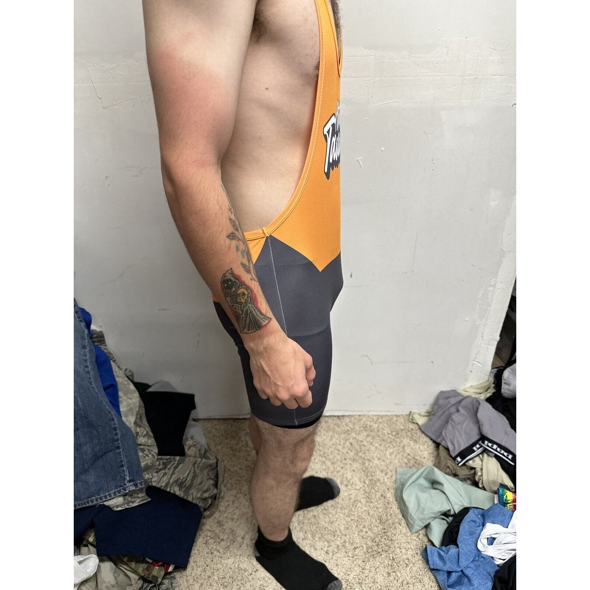 Men’s Medium Orange And Gray Tauwell Athletic Wrestling Singlet