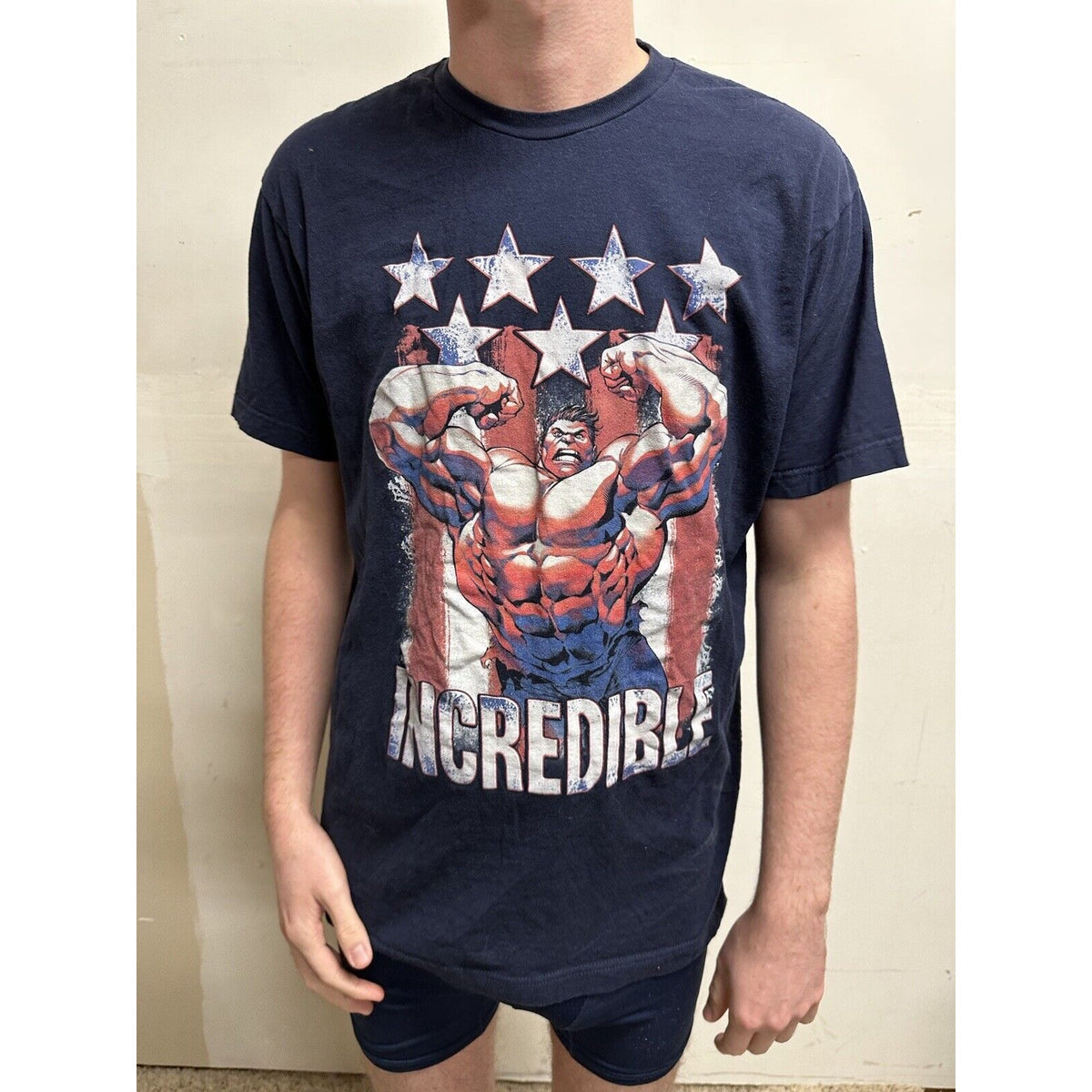 men’s tultex large dark blue incredible hulk tshirt short sleeve