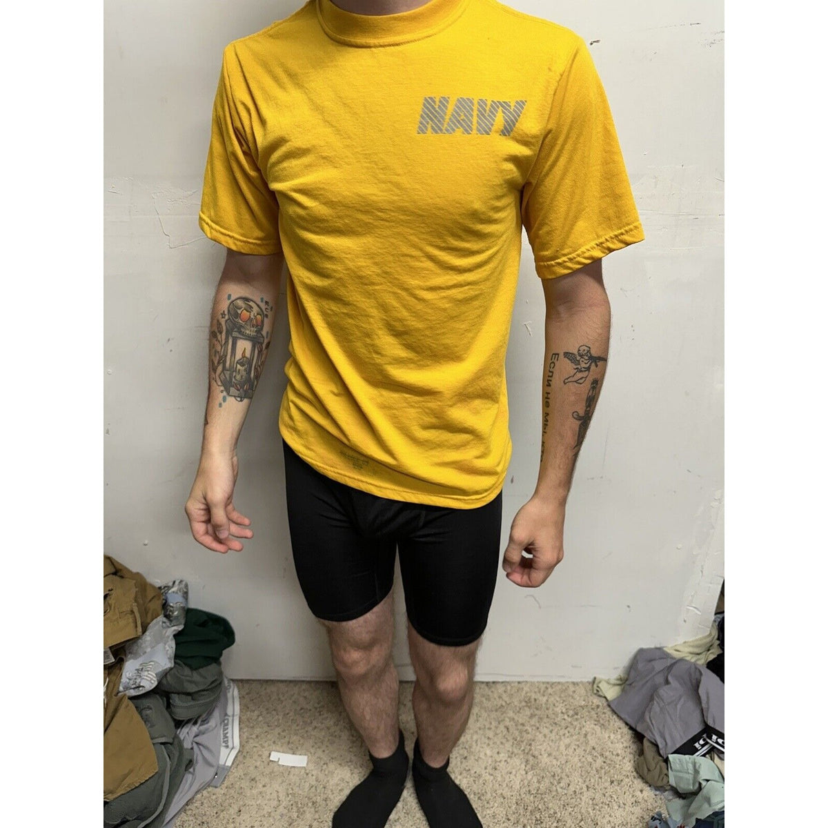 Men’s  Yellow Navy Physical Fitness Uniform Short Short Sleeve Small