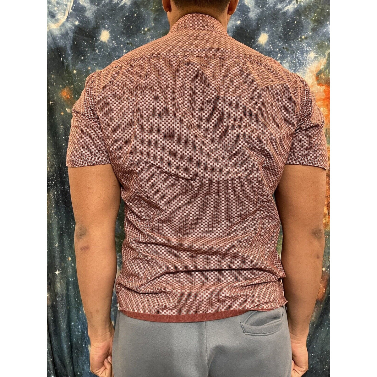 Men’s Lon NYC maroon button up short sleeve first class goods shirt Small Fit