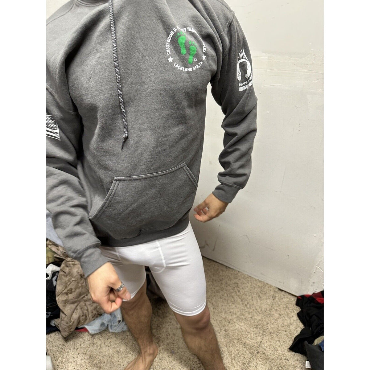 Men’s Gray CMSGT Hackney Training Complex  Lackland AFB TX Gildan Medium Hoodie
