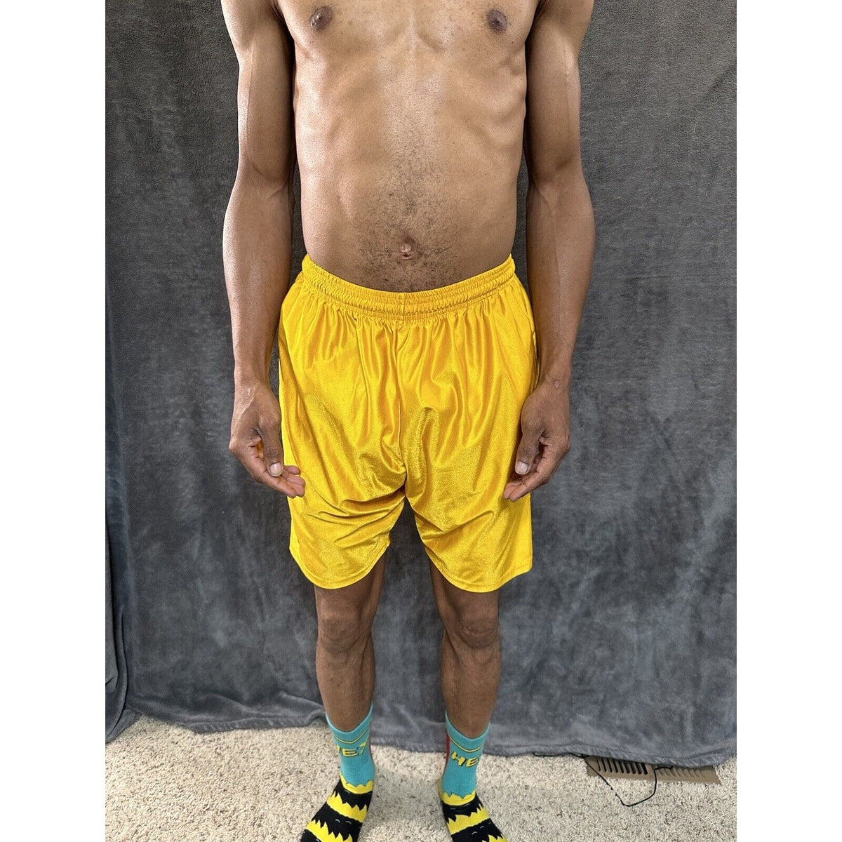 Men’s Gold Dazzle Medium Russell Athletic Shorts With Pockets