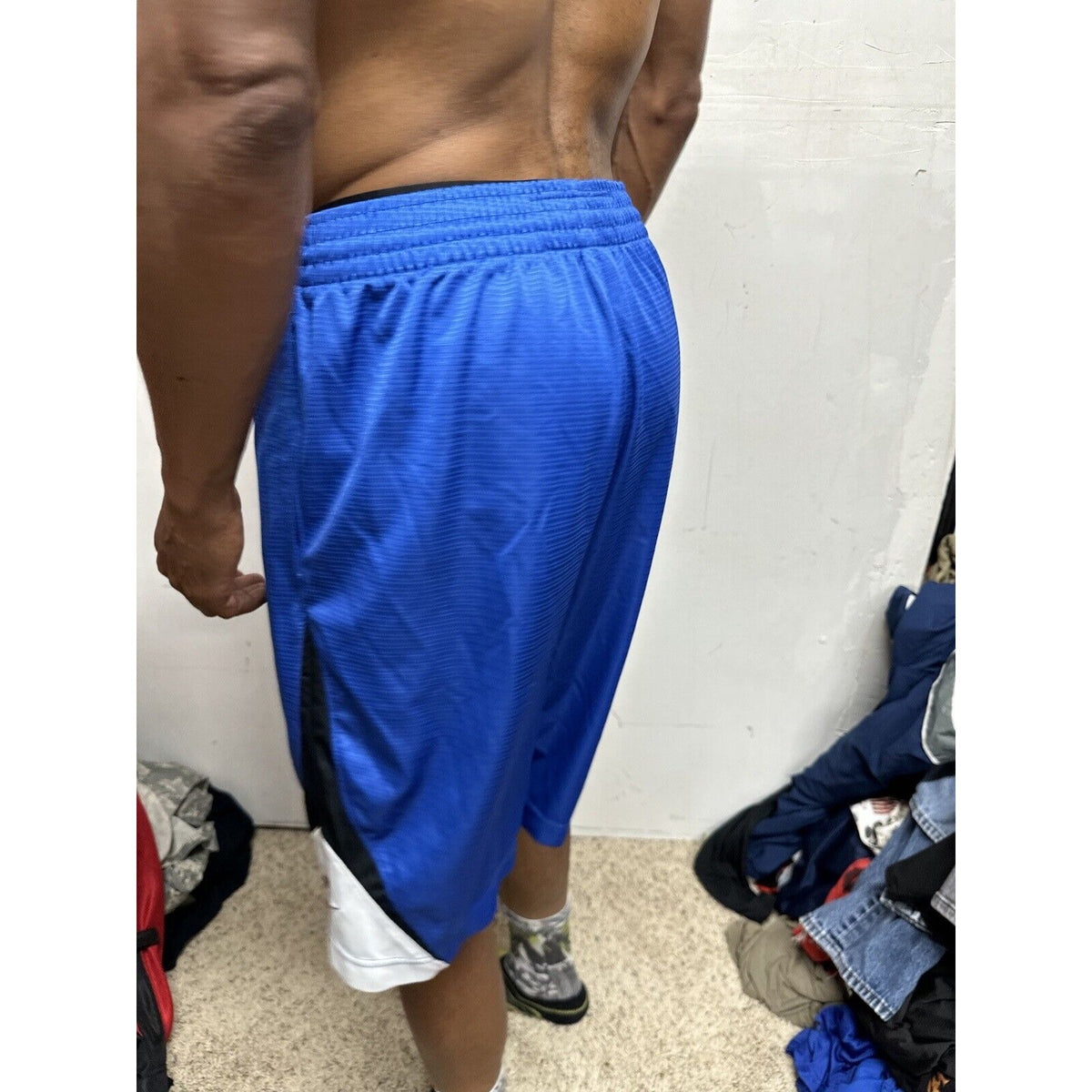 Men’s Blue Nike Basketball Medium Shorts With Pockets
