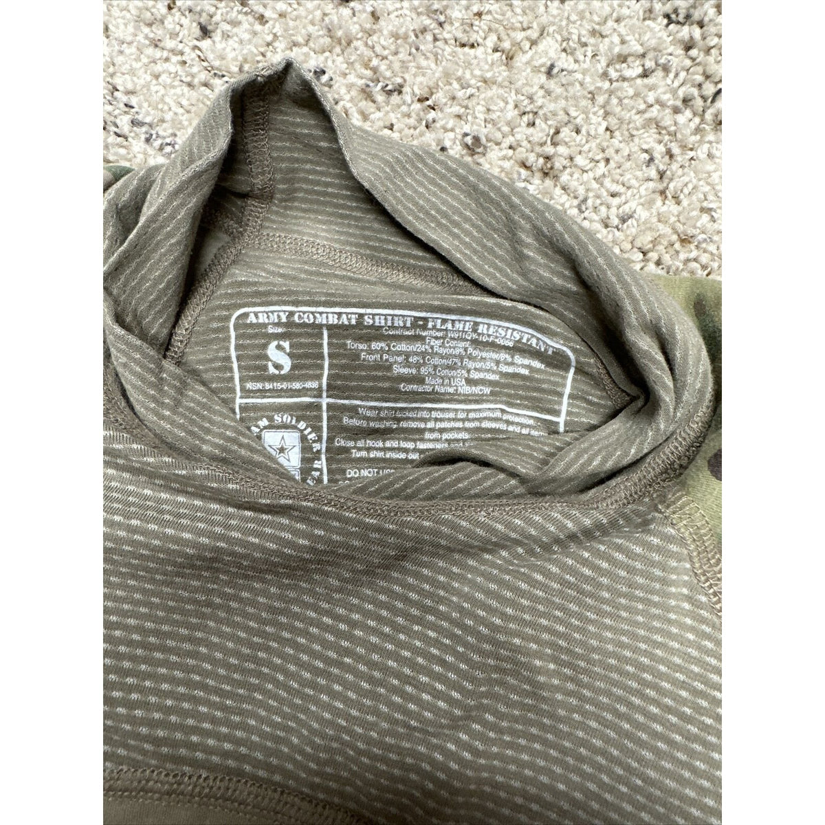 Men’s Army Combat Shirt Flame Resistant Size Small Ocp Pattern