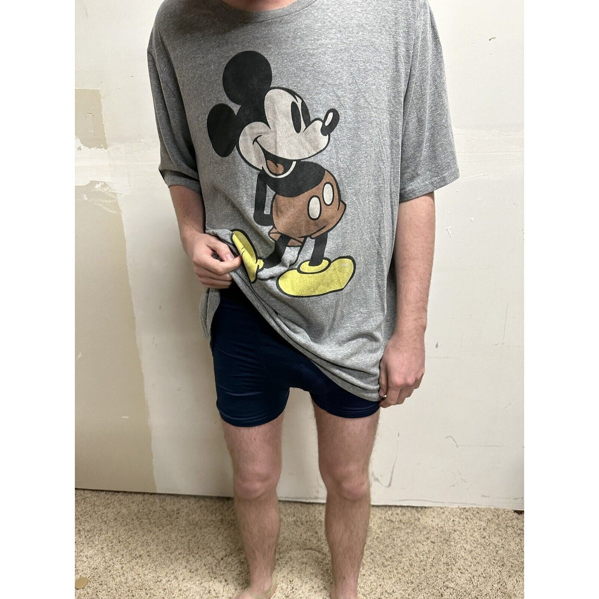 men’s 3XL disney gray short sleeve tshirt mickey mouse