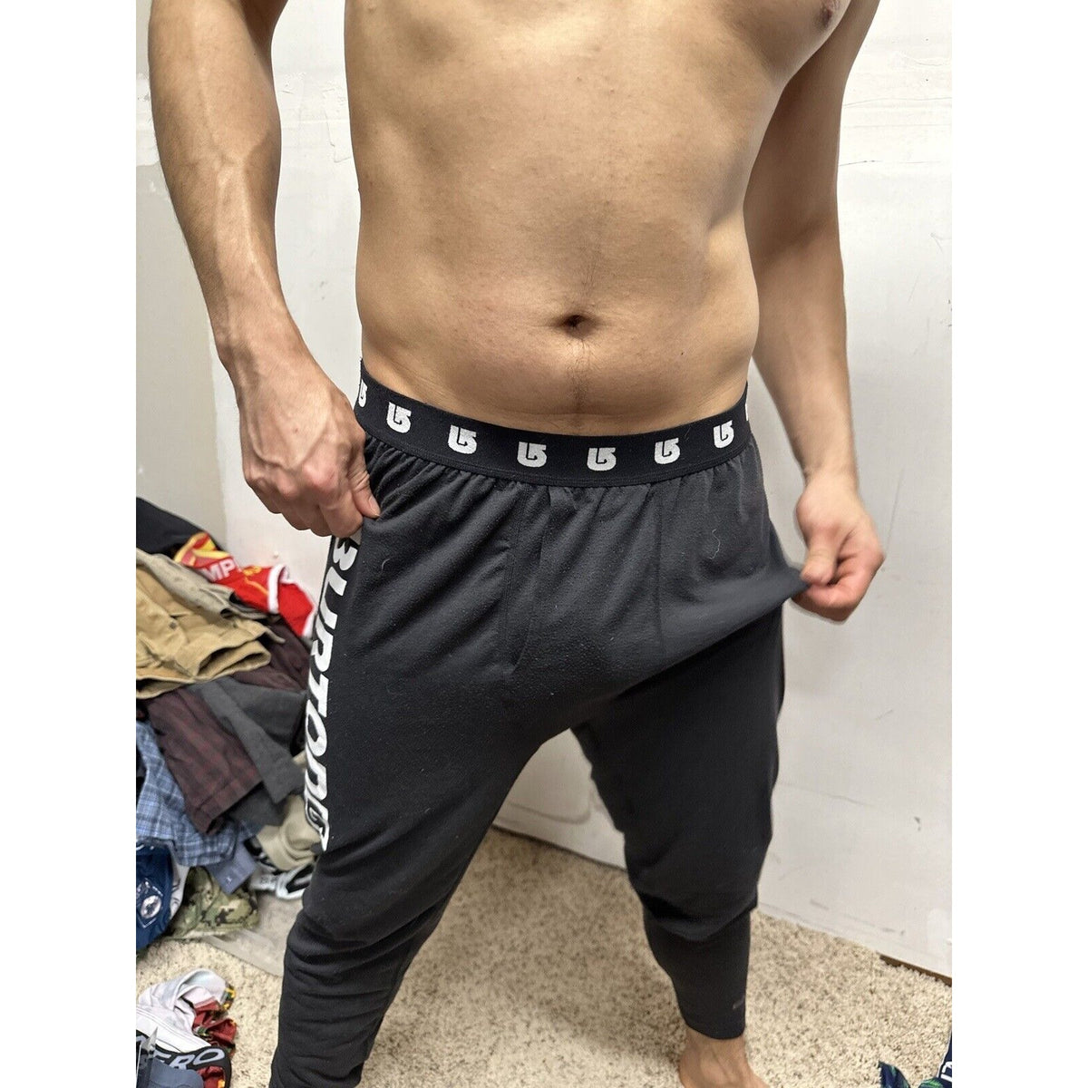 Men’s Black Burton Dry ride Small Thermal Sweatpants