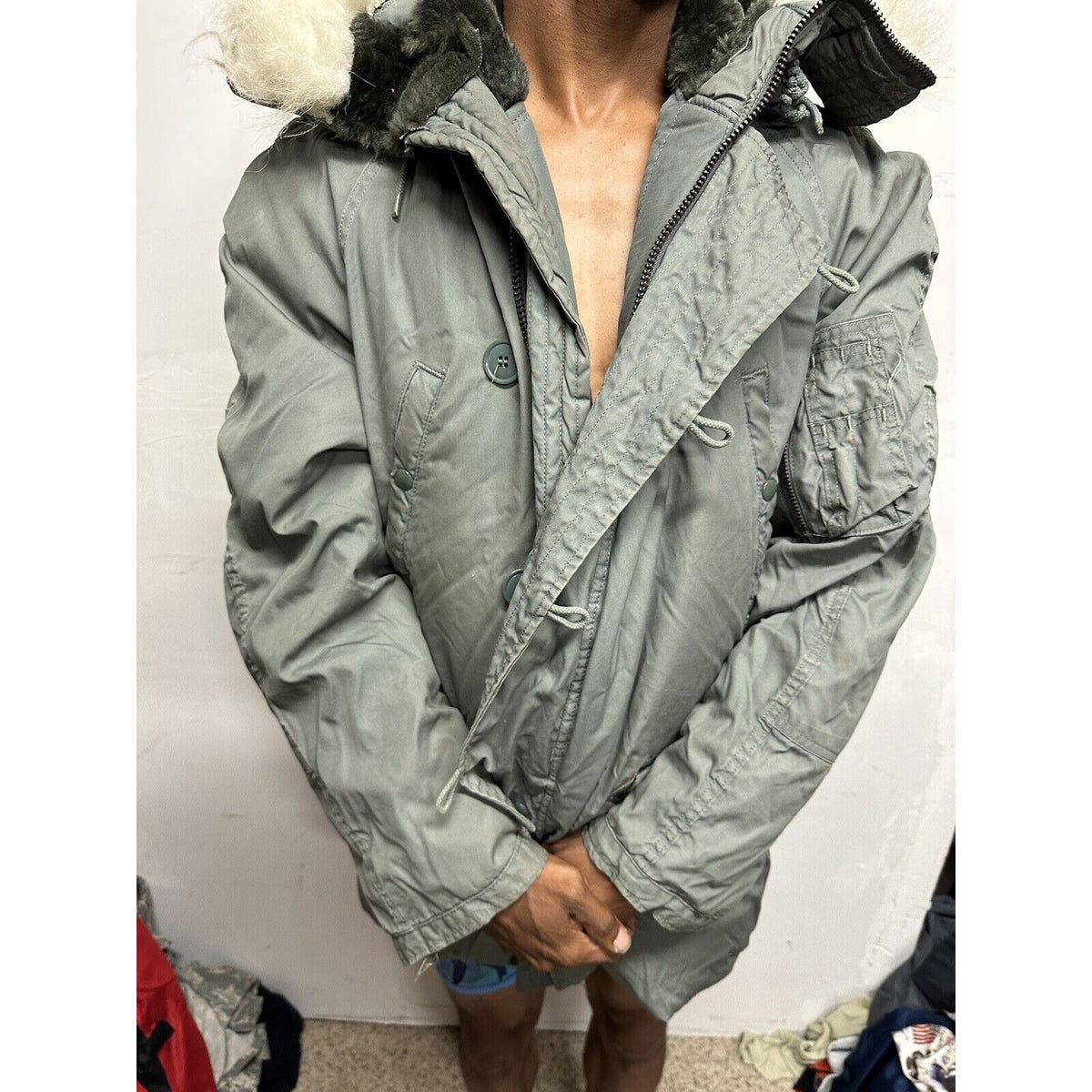 USAF Military Uniform Parka Extreme Cold Weather Type N-38 Medium Sage Green