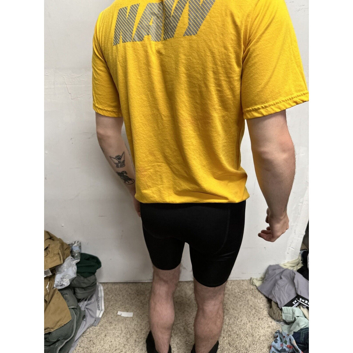 Men’s  Yellow Navy Physical Fitness Uniform Short Short Sleeve Small