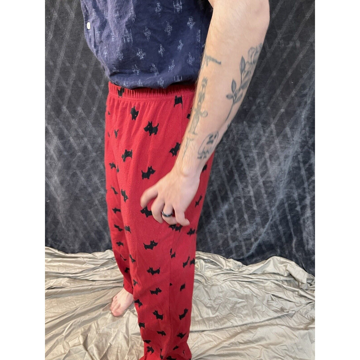 men’s medium long croft and borrow doggy lounge sleep pants dog red