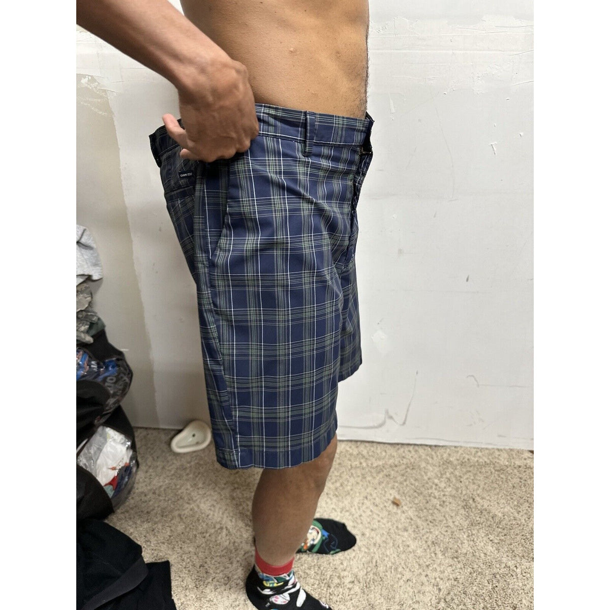 CHAPS Golf 78 Shorts Mens 36 Navy/Green/Grey Plaid Flat Front Stretch