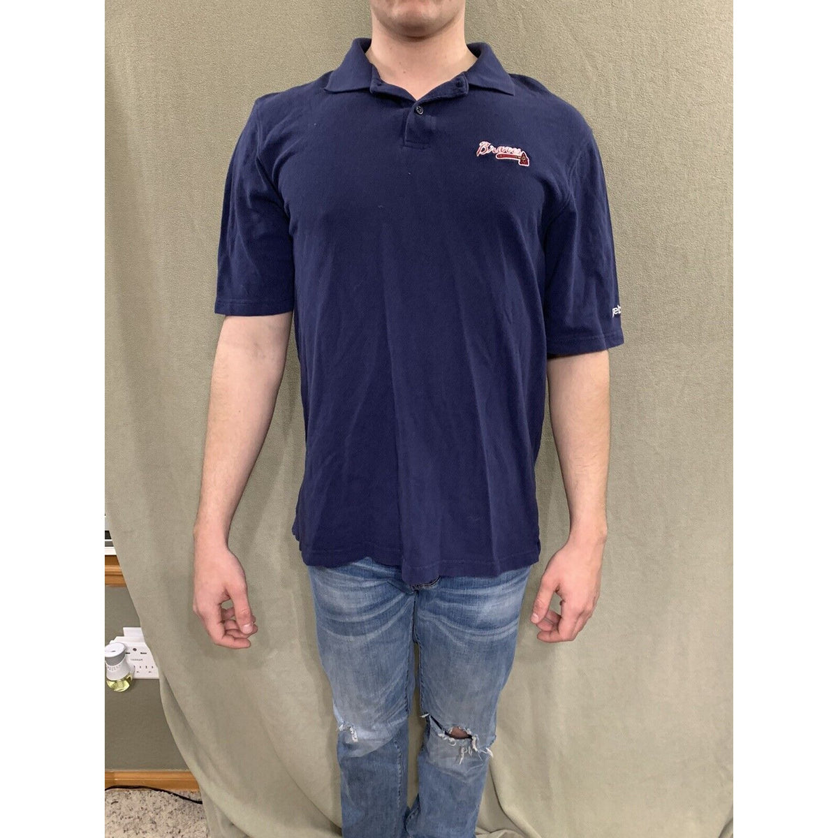 Men’s Medium Atlanta Braves Reebok Polo Shirt