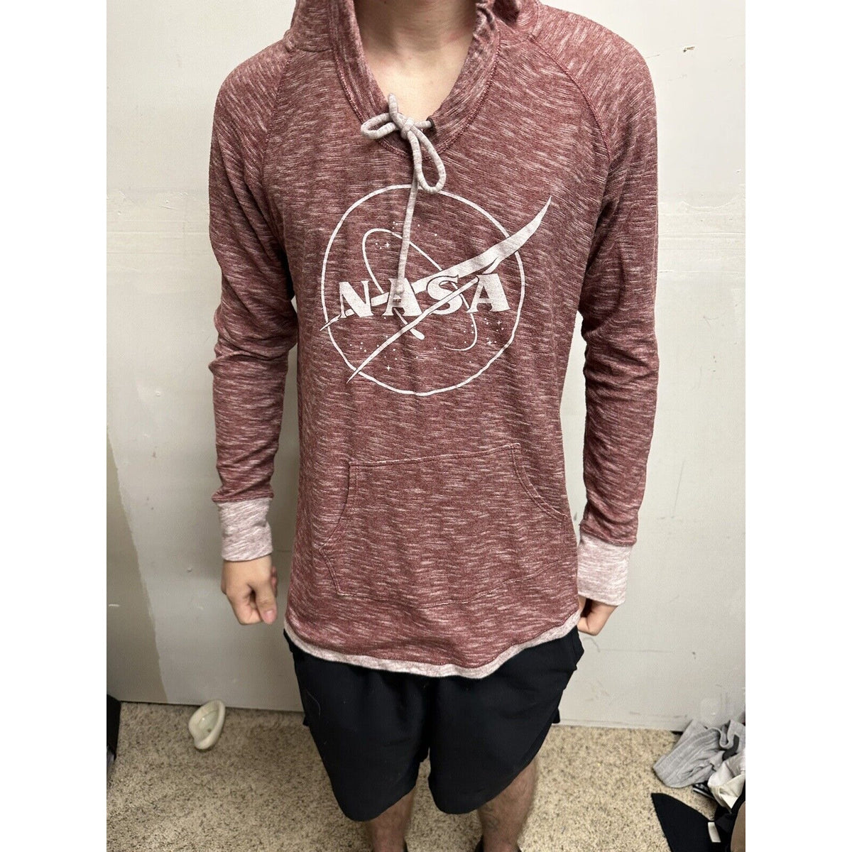 Men’s Red NASA XL Pullover Hoodie Techstyles