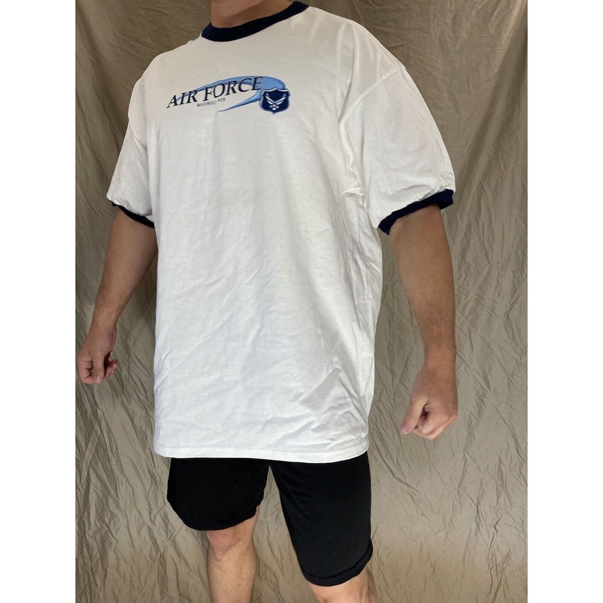 men's soffe White  2XL maxwell air force base t-shirt