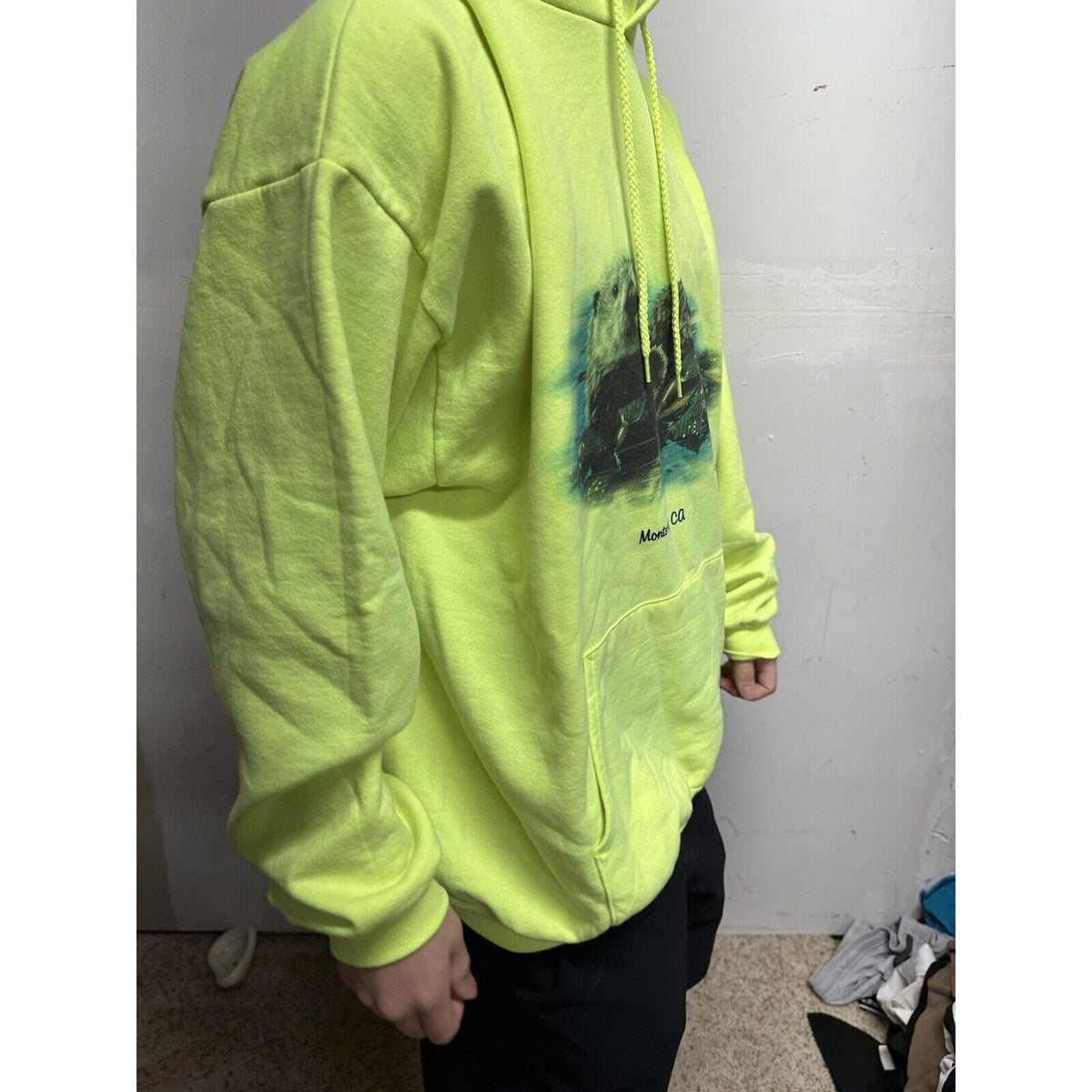 Men’s Neon Yellow Monterey California XXL Hoodie Pullover
