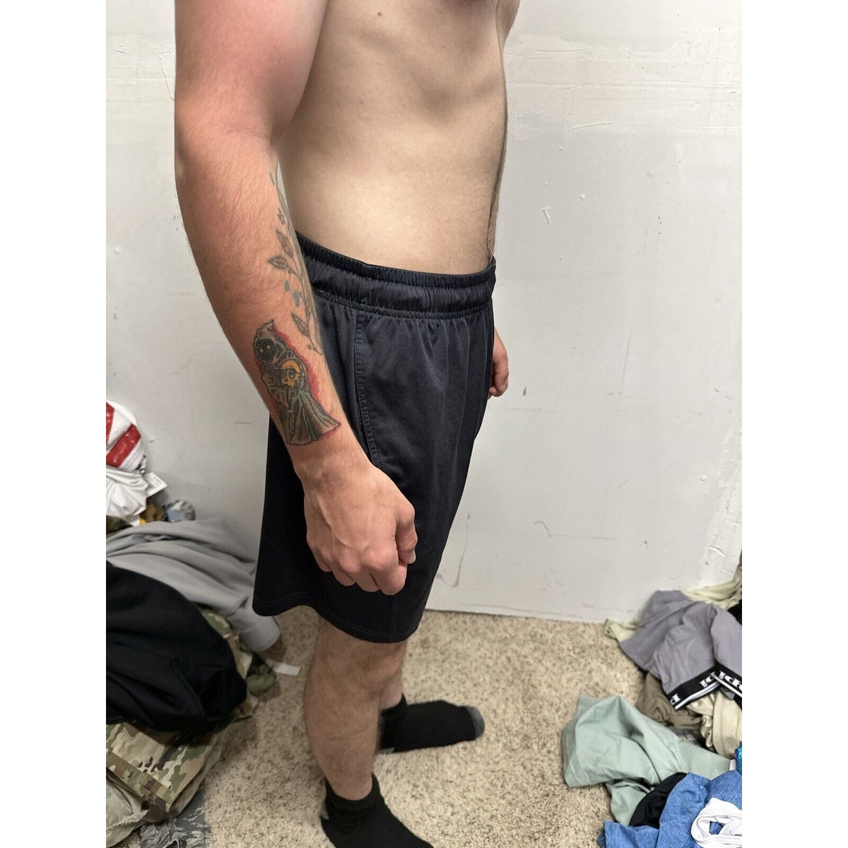 Men’s Black Medium Reebok Shorts With Pockets
