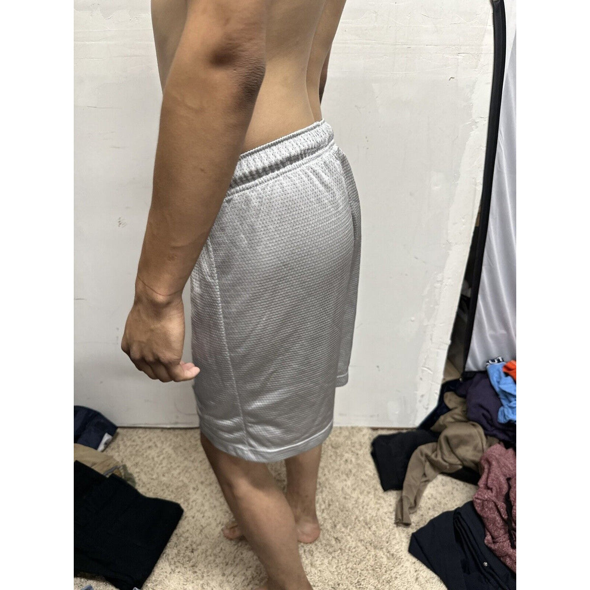 Men’s Pro Spirit Small Silver Athletic Shorts