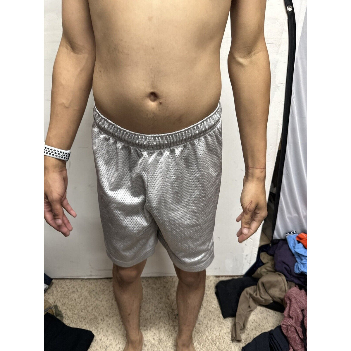 Men’s Pro Spirit Small Silver Athletic Shorts