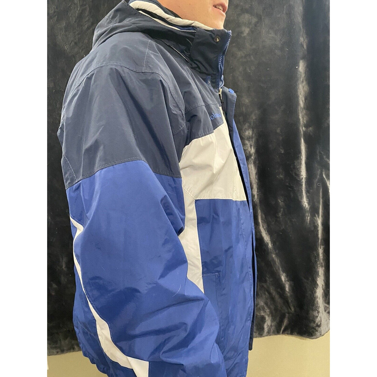 Vintage Columbia Bugaboo Mens XL Blue, Black & White Ski Full-zip Jacket