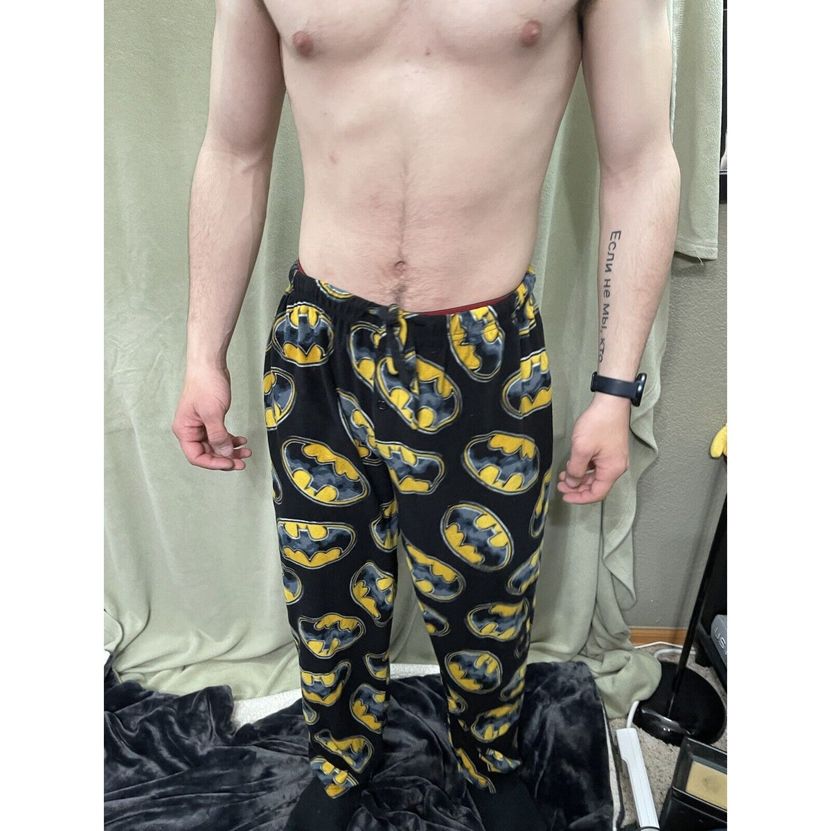 Men’s Large Batman Flannel Pajamas Sleepwear