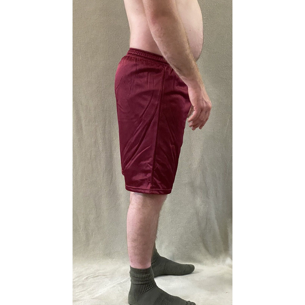 Soffe Men’s Large Maroon Basketball Training Polyester Mesh Shorts