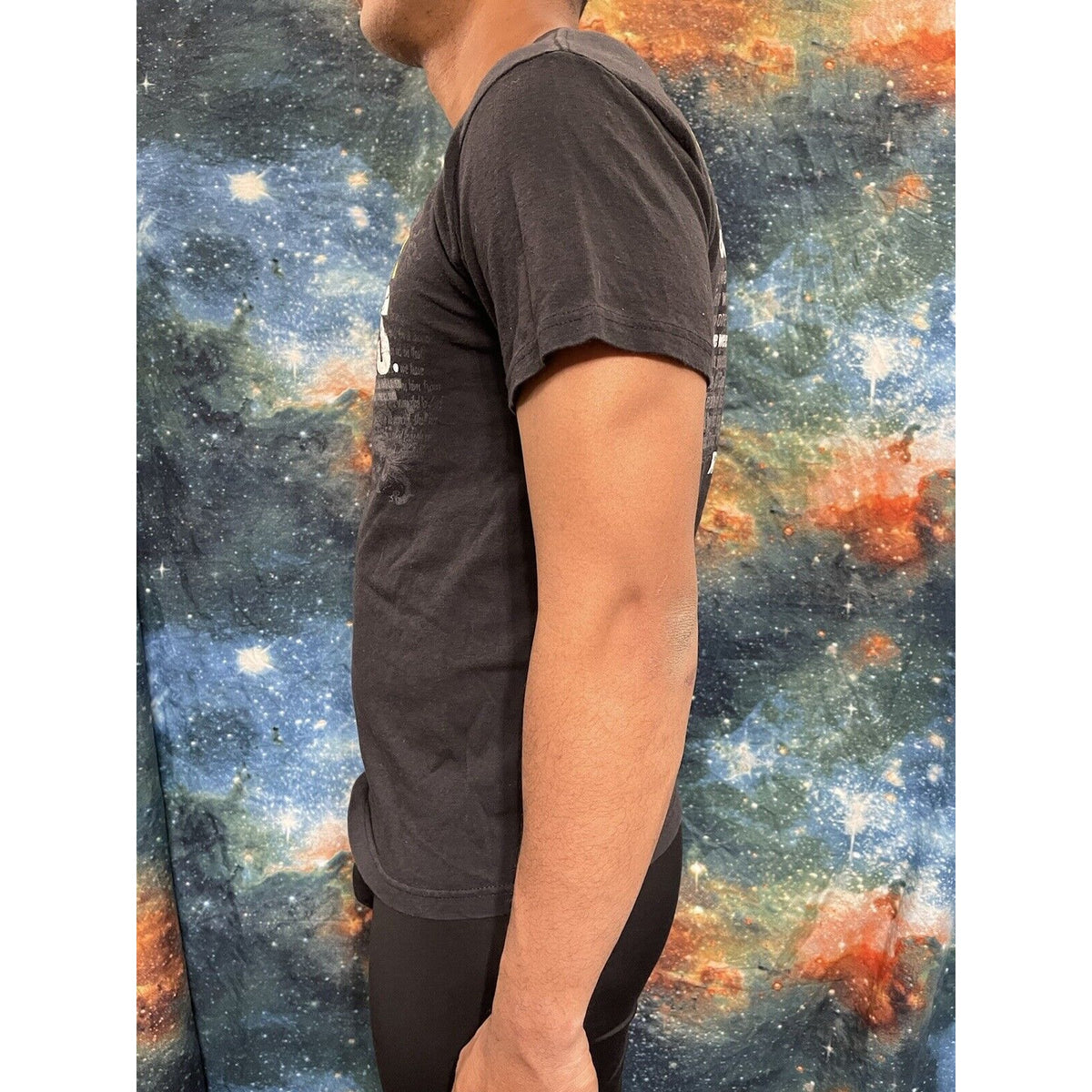 Men’s Small/Medium Black T-Shirt Quit Hate God Loves You