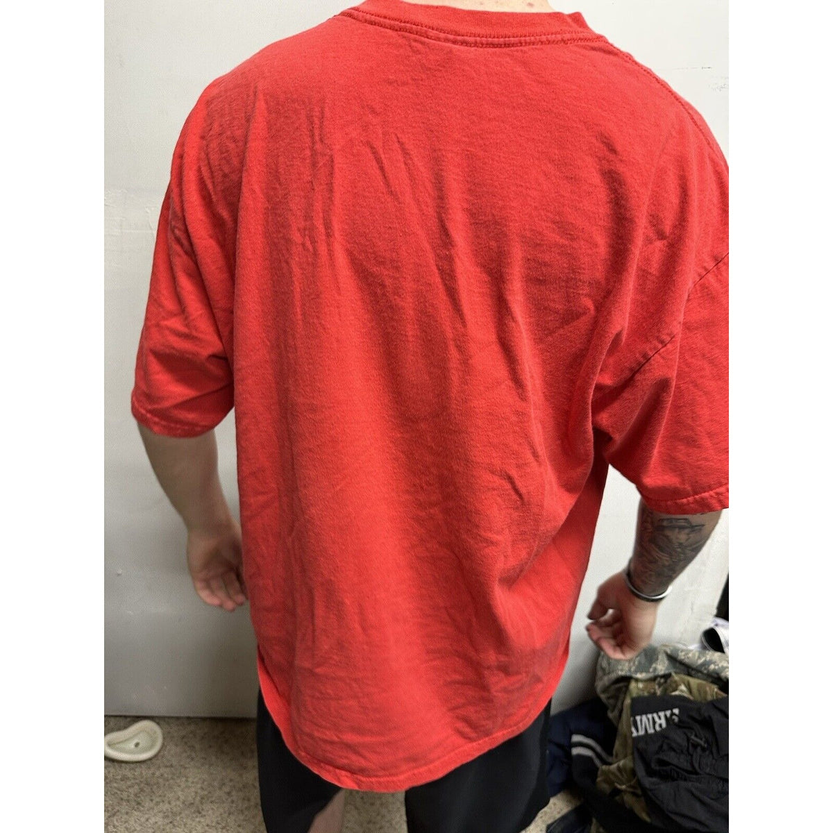Men’s XL Red Marines USMC Tshirt  Gildan