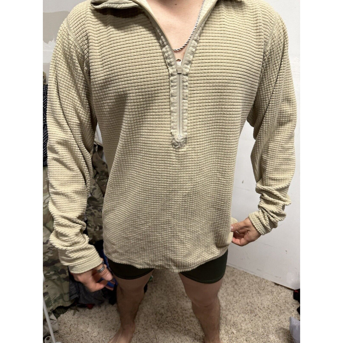 Men’s Tan Half Zip Polartec Official Gen III Army Issue Long Sleeve Pullover