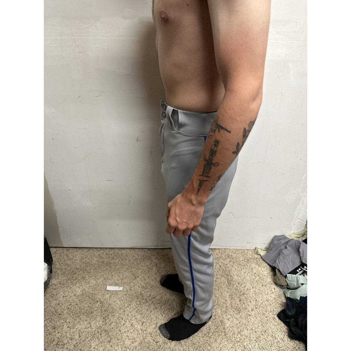 Men’s Gray Champro Adult Medium  Baseball Pants With Blue Line