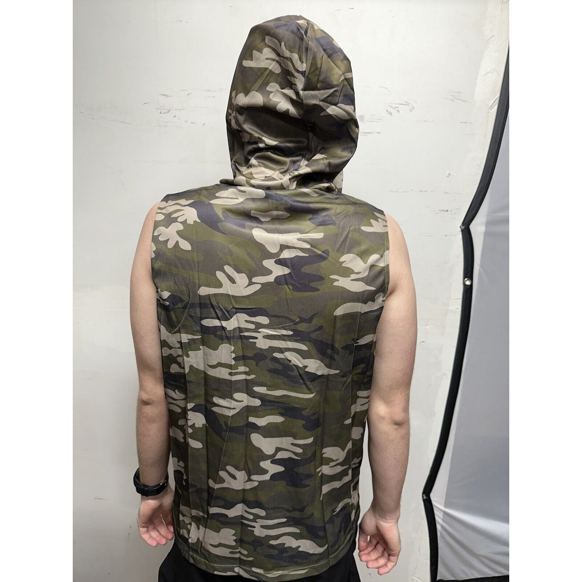 Men’s Green Camo Hoodie Polyester Sleeveless Pullover