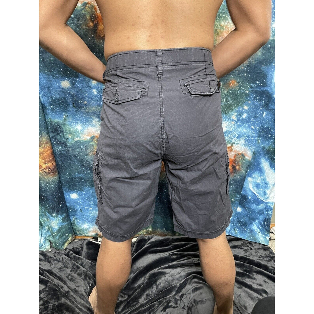 WearFirst Mens Shorts sz 40 Free Band Gray Cargo Bottoms Cotton Stretch