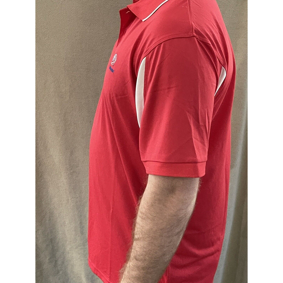 Mizuna USA Volleyball Men’s Large Red Shirt Lightweight Performance