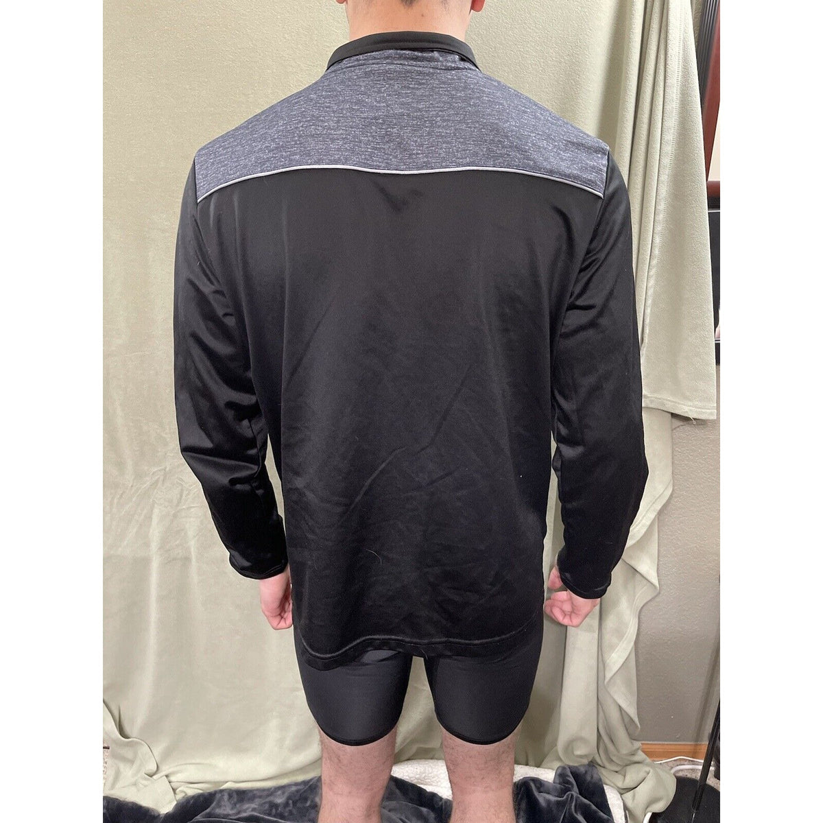 And1 Men's Black And Gray Full Zip Jacket Warm Up Sweats  Medium Long Sleeve