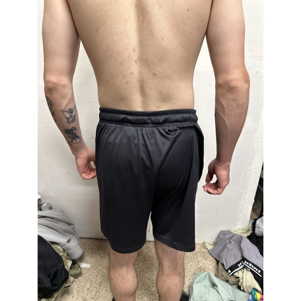 Men’s Black Medium Reebok Shorts With Pockets