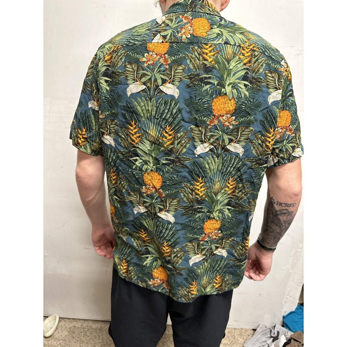 Men’s Medium Goodfellow Tropical Hawaiian Shirt Button Up Short Sleeve