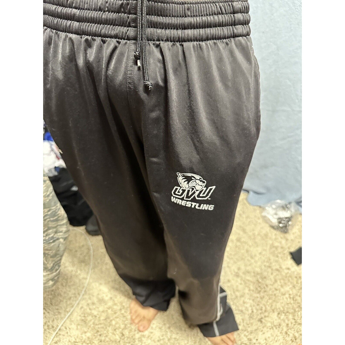 Men’s Black Adidas UVU Wrestling Sweat Pants Size XL Black