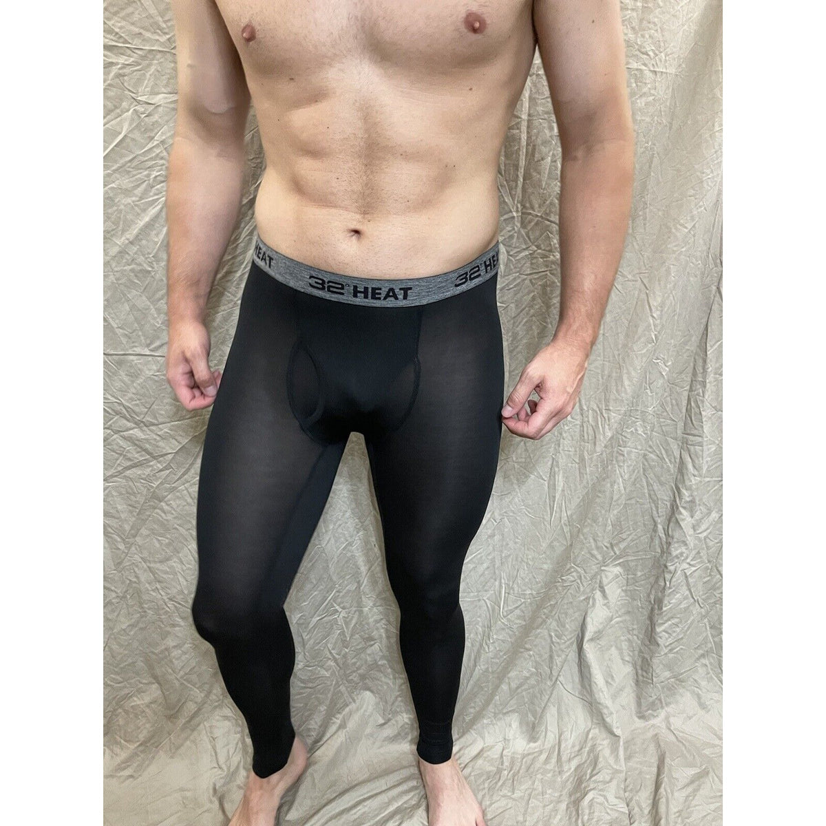 men's 32 degree heat black base layer long underwear leggings Medium