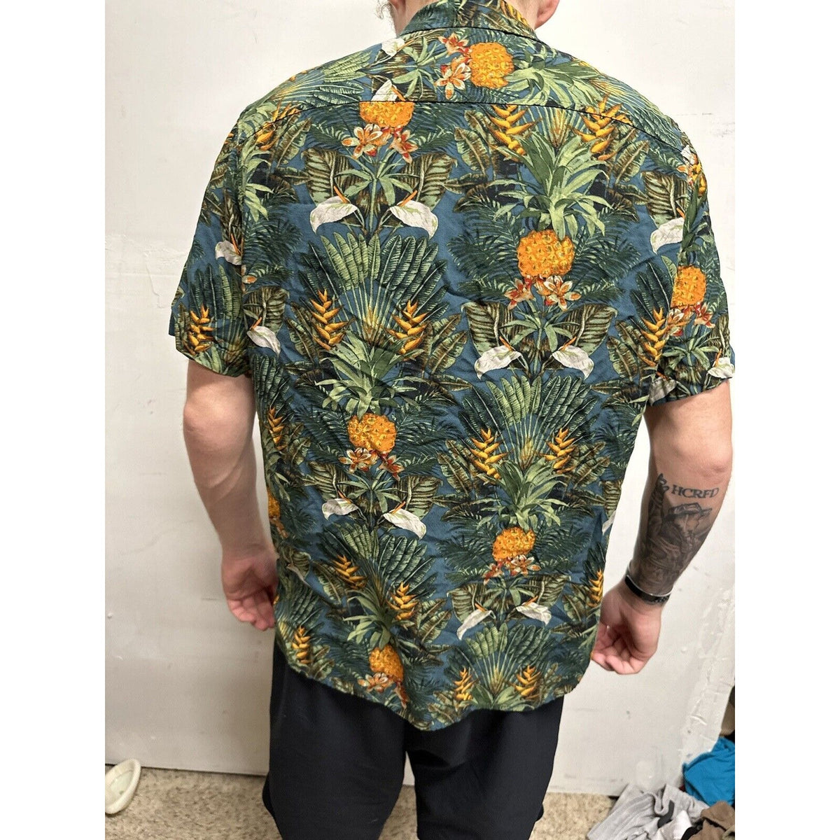 Men’s Medium Goodfellow Tropical Hawaiian Shirt Button Up Short Sleeve